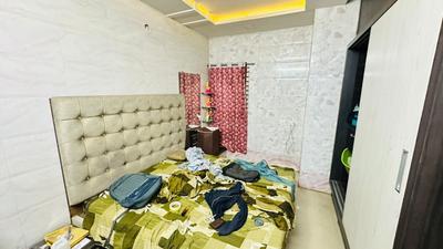 Bathroom Image of 880 Sq.ft 2 BHK Apartment / Flat for rent in Khatiwala Tank Indore for Rs. 18000