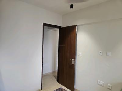 Bedroom Image of 650 Sq.ft 2 BHK Apartment / Flat for rent in Meru Codename BKC, Kurla West Mumbai for Rs. 160000
