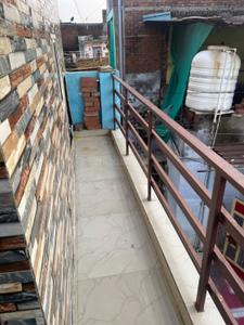 Balcony Image of 1000 Sq.ft 2 BHK Duplex for sale in Purani Chhawani Gwalior West for Rs. 2990000