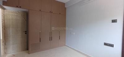 Bedroom Image of 1350 Sq.ft 3 BHK Apartment / Flat for rent in Ekkatuthangal Chennai for Rs. 45000