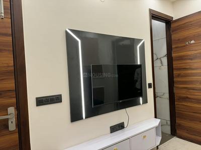 Bedroom Image of 890 Sq.ft 2 BHK Builder Floor for rent in Rajouri Garden New Delhi for Rs. 32000