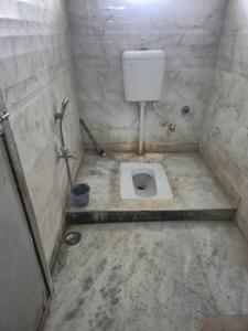 Bathroom Image of 2200 Sq.ft 2 BHK Builder Floor for rent in Danapur Patna for Rs. 6000