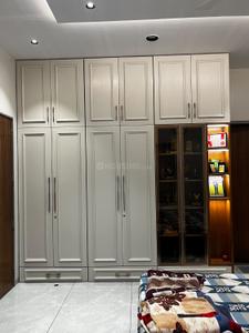 Bedroom Image of 3816 Sq.ft 4 BHK Independent House for rent in City Light Surat for Rs. 130000
