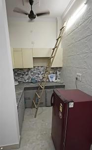 Kitchen Image of 600 Sq.ft 1 BHK Builder Floor for rent in Hari Nagar New Delhi for Rs. 16000
