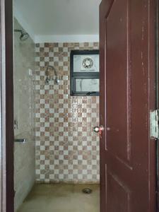 Common Bathroom Image of 674 Sq.ft 1 BHK Apartment / Flat for rent in CGEWHO Kendriya Vihar, Phi II Greater Noida for Rs. 15000