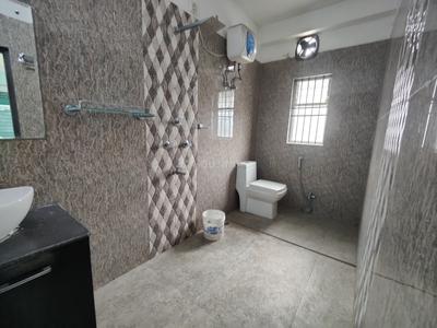 Bathroom Image of 1900 Sq.ft 3 BHK Apartment / Flat for sale in Eastern Bypass Siliguri for Rs. 6000000