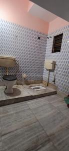 Bathroom Image of 650 Sq.ft 2 BHK Independent House for rent in City Center Durgapur for Rs. 12000
