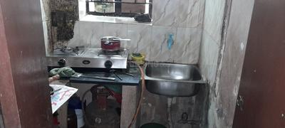 Kitchen Image of 410 Sq.ft 1 RK Apartment / Flat for sale in Dhakuria Kolkata for Rs. 2100000