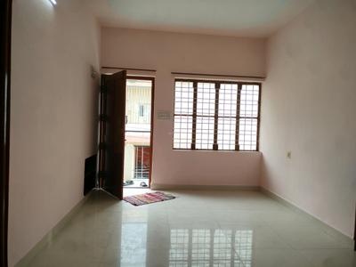 Living Room Image of 1000 Sq.ft 3 BHK Independent House for rent in Wilson Garden Bengaluru for Rs. 38000