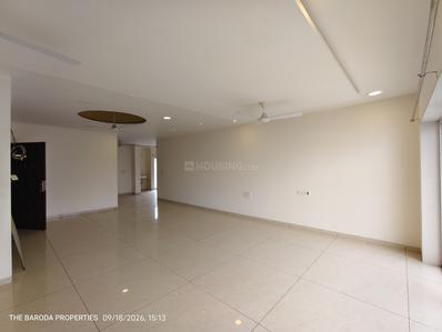 Hall Image of 2800 Sq.ft 3 BHK Apartment / Flat for sale in Akota Vadodara for Rs. 13500000