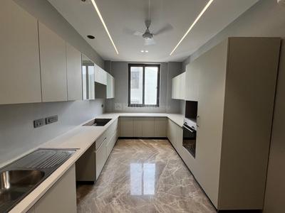 Kitchen Image of 2400 Sq.ft 4 BHK Builder Floor for sale in Defence Colony New Delhi for Rs. 125000000