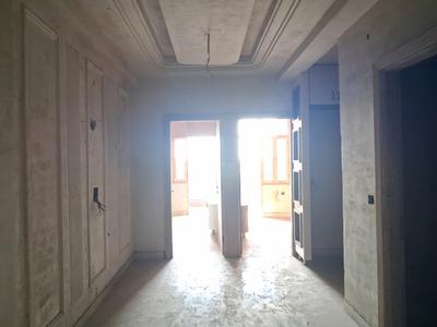 Living Room Image of 1550 Sq.ft 3 BHK Apartment / Flat for sale in Sector 49 Noida for Rs. 6500000