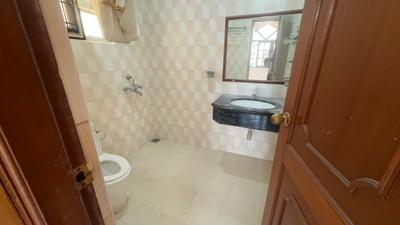Image of 2000 Sq.ft 3.5 BHK Villa for rent in Adarsh Palm Meadows, Whitefield, Bengaluru for Rs. 115000