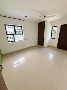 Bedroom Image of 1100 Sq.ft 2 BHK Apartment / Flat for rent in Nungambakkam Chennai for Rs. 45000