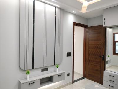 Bedroom Image of 1250 Sq.ft 3 BHK Apartment / Flat for sale in Uttam Nagar New Delhi for Rs. 8300000