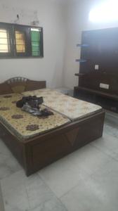 Bedroom Image of 1200 Sq.ft 3 BHK Builder Floor for rent in Dilshad Garden New Delhi for Rs. 30000