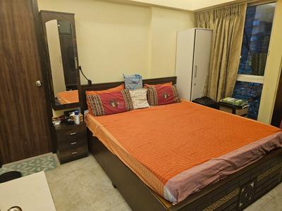 Bedroom Image of 672 Sq.ft 2 BHK Apartment / Flat for rent in Lodha Amara Tower 26 27 28 30 34 35, Thane West Thane for Rs. 48000