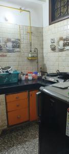 Kitchen Image of 750 Sq.ft 1 BHK Independent House for rent in Said-Ul-Ajaib New Delhi for Rs. 16500