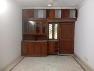 Living Room Image of 2500 Sq.ft 3 BHK Builder Floor for rent in Vasant Kunj New Delhi for Rs. 90000