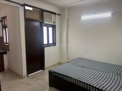 Bedroom Image of 300 Sq.ft 1 RK Independent House for rent in Saket Harmony, Said-Ul-Ajaib New Delhi for Rs. 15000