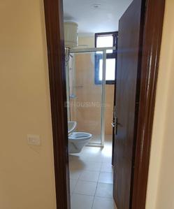 Bathroom Image of 1750 Sq.ft 3 BHK Apartment / Flat for sale in Peer Muchalla Zirakpur for Rs. 7000000