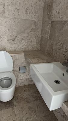 Image of 1050 Sq.ft 2 BHK Apartment / Flat for sale in Sheth Auris Serenity, Malad West, Mumbai for Rs. 27800000