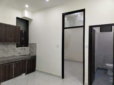 Living Room Image of 750 Sq.ft 2 BHK Apartment / Flat for sale in CI Golf City, Kambakshpur Noida for Rs. 3085151