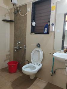 Common Bathroom Image of 1035 Sq.ft 2 BHK Apartment / Flat for rent in Ecohomes Eco Elegance, Andheri East Mumbai for Rs. 85000