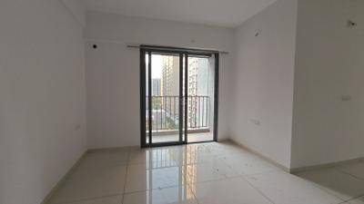 Living Room Image of 1550 Sq.ft 3 BHK Apartment / Flat for rent in Adani Amogha, Shantigram Ahmedabad for Rs. 31000
