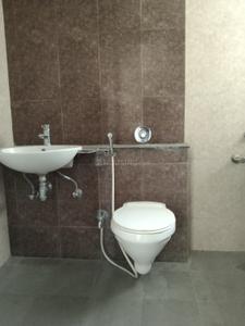 Bathroom Image of 980 Sq.ft 2 BHK Apartment / Flat for rent in ARV Ganga Kingston, Mohammed Wadi Pune for Rs. 27000
