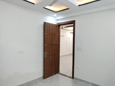 Bedroom Image of 920 Sq.ft 3 BHK Builder Floor for sale in Raju Parak Extension New Delhi for Rs. 7400000