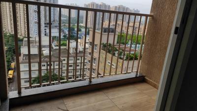 Balcony Image of 550 Sq.ft 1 BHK Apartment / Flat for sale in Godrej Green Vistas, Mahalunge Pune for Rs. 5300000