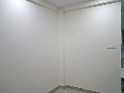 Living Room Image of 650 Sq.ft 1 BHK Apartment / Flat for sale in Krishna Apartment, Sector 49 Noida for Rs. 2800000