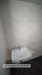 Bathroom Image of 1260 Sq.ft 3 BHK Apartment / Flat for sale in Prima Upper East 97, Malad East Mumbai for Rs. 32000000