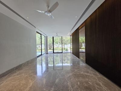 Image of 14400 Sq.ft 5 BHK Farm House for sale in DLF Farms, New Delhi for Rs. 310000000