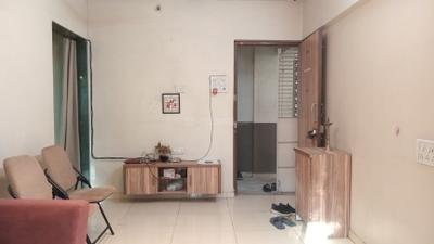 Living Room Image of 530 Sq.ft 1 BHK Apartment / Flat for sale in Goregaon East Mumbai for Rs. 12000000