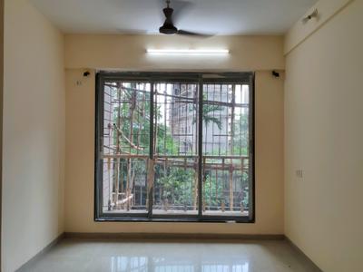 Living Room Image of 845 Sq.ft 2 BHK Apartment / Flat for rent in Kasarvadavali Thane for Rs. 30000