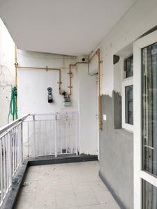 Kitchen Image of 2599 Sq.ft 4 BHK Apartment / Flat for sale in Sector 82 Faridabad for Rs. 25000000