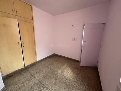 Bedroom Image of 810 Sq.ft 2 BHK Apartment / Flat for sale in Antariksha Apartments, Vikaspuri New Delhi for Rs. 9500000