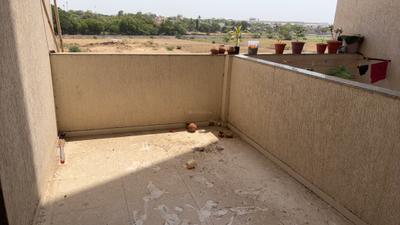 Balcony Image of 580 Sq.ft 2 BHK Apartment / Flat for rent in Sweni Sattvam Icon, Vatva Ahmedabad for Rs. 11000