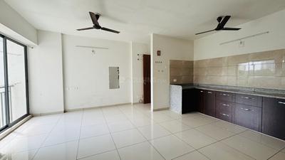 Kitchen Image of 950 Sq.ft 1.5 BHK Apartment / Flat for sale in Godrej Vananta, Jagatpur Ahmedabad for Rs. 4300000