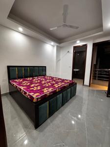 Bedroom Image of 1400 Sq.ft 2 BHK Builder Floor for rent in Vishnu Apartments, Safdarjung Enclave New Delhi for Rs. 80000