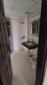 Image of 1685 Sq.ft 3 BHK Apartment / Flat for rent in Paramount Floraville, Sector 137, Noida for Rs. 36000