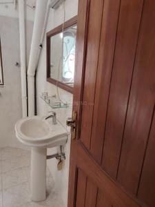 Bathroom Image of 915 Sq.ft 1.5 BHK Independent House for rent in Chorao Goa for Rs. 25000