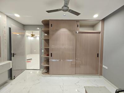 Bedroom Image of 2200 Sq.ft 3 BHK Builder Floor for rent in Sector 122 Noida for Rs. 50000