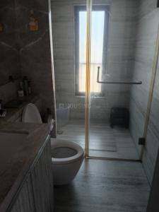 Image of 1300 Sq.ft 3 BHK Apartment / Flat for rent in Rustomjee Paramount, Santacruz West, Mumbai for Rs. 350000