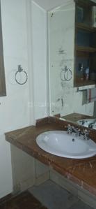 Bathroom Image of 2600 Sq.ft 4 BHK Builder Floor for rent in New Friends Colony New Delhi for Rs. 190000