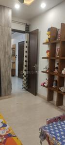 Bedroom Image of 1500 Sq.ft 3 BHK Builder Floor for rent in Rajouri Garden New Delhi for Rs. 50000