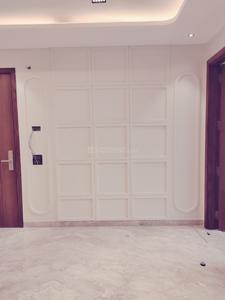 Bedroom Image of 2250 Sq.ft 3 BHK Builder Floor for sale in BPTP Amstoria , Sector 102 Gurgaon for Rs. 37800000