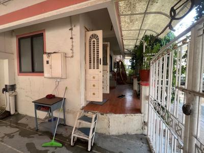Balcony Image of 1750 Sq.ft 4 BHK Duplex for sale in Akota Vadodara for Rs. 16000000
